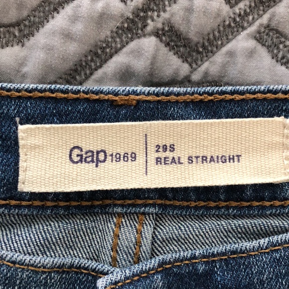 Gap Real Straight 29 short/ ankle/ crop 99 % cotton 1% spandex/ elastane - Picture 5 of 11